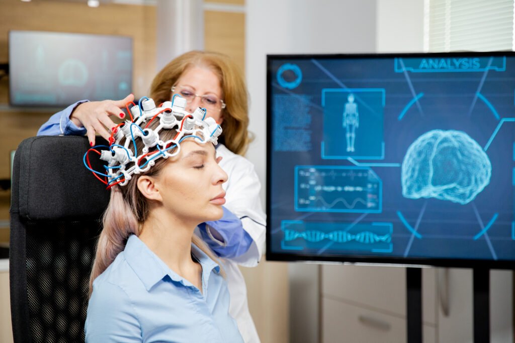 Neuroscience Tech Merging Minds: Neurotech & Brain-Computer Interfaces