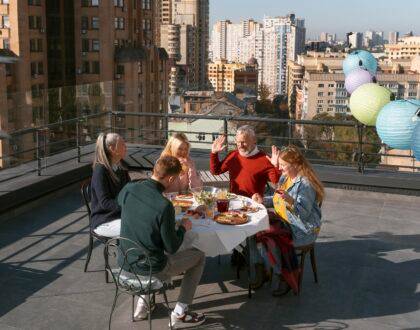 Dining Trends in London: What's Driving Food Searches?