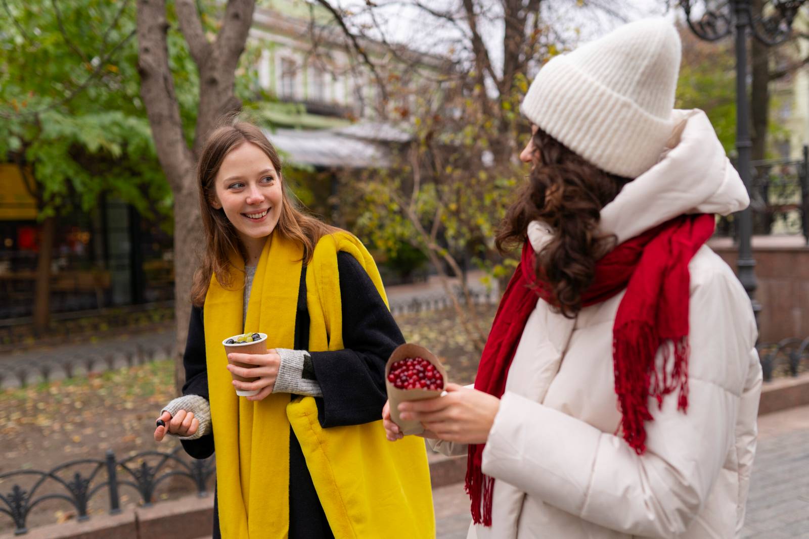 Seasonal Trends in London: What Are Residents Searching for When? 2 Seasonal Trends in London