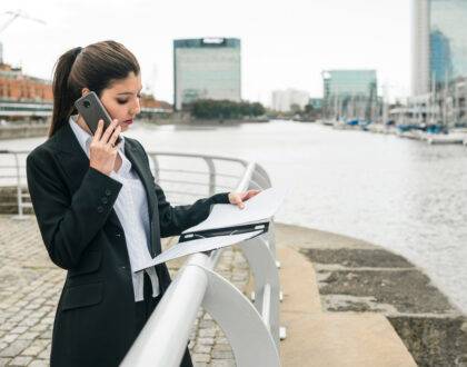 Tracking the Evolution of Search Behavior in London