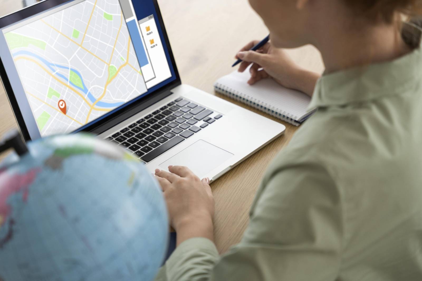 Local SEO for Canadian Businesses: A Guide 2 Local SEO for Canadian Businesses A Guide