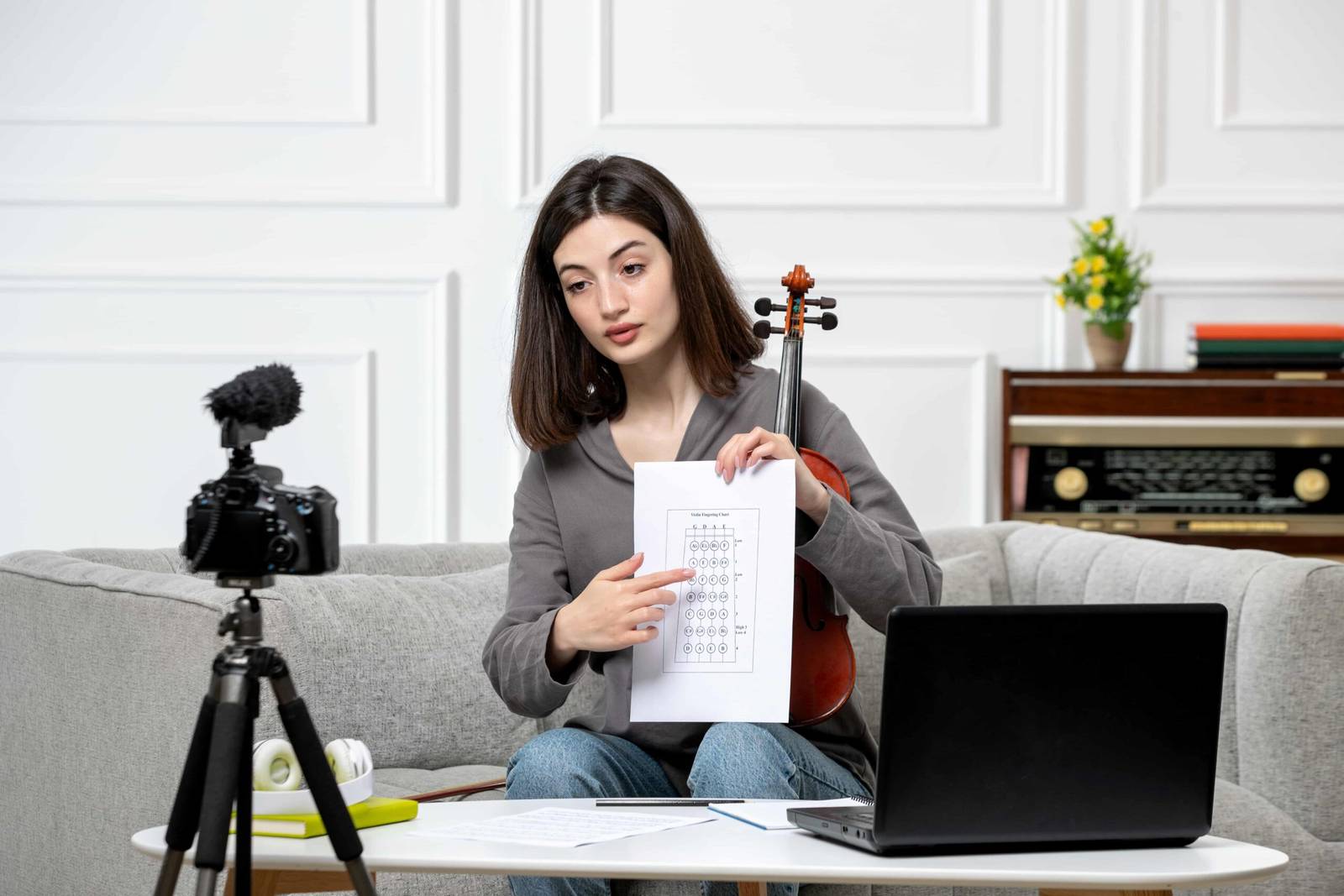 The Importance of Video Content in Canadian Marketing 2 Video Content in Canadian Marketing